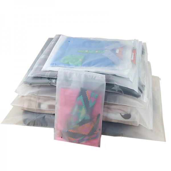 Customized Size Resealable Translucent Garments Plastic Bag